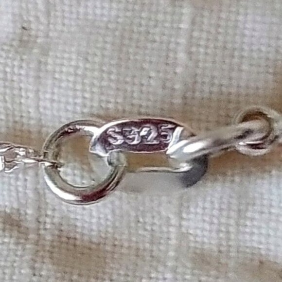 Vintage Lab Created Tear Drop Diamond Surrounded by White Sapphires 16" 925 SS - Picture 4 of 10